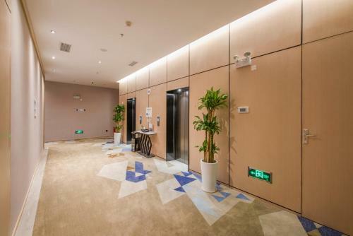 Holiday Inn Express Shenzhen Nanshan, An Ihg Hotel