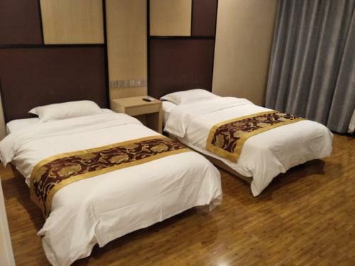 Shell Taiyuan South Station Shanxi University Hotel
