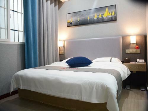 Jun Hotels Chongqing Wanzhou District Gaosuntang Plaza
