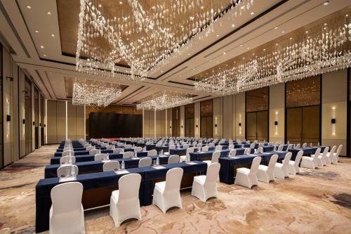 Crowne Plaza Wuzhen, An Ihg Hotel