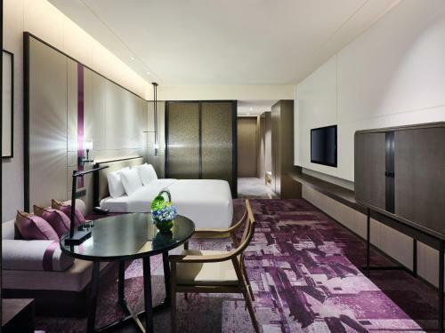 Crowne Plaza Wuxi Lake View, An Ihg Hotel