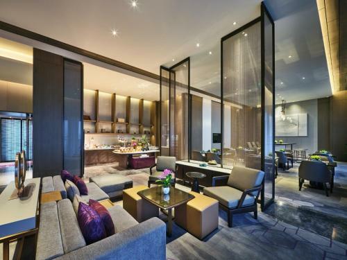 Crowne Plaza Wuxi Lake View, An Ihg Hotel