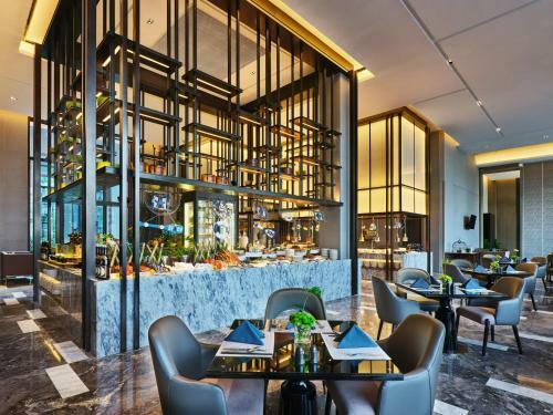 Crowne Plaza Wuxi Lake View, An Ihg Hotel