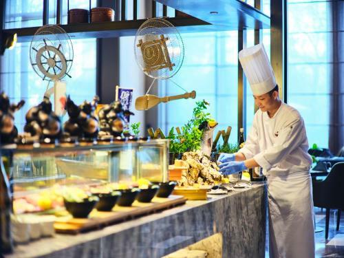 Crowne Plaza Wuxi Lake View, An Ihg Hotel