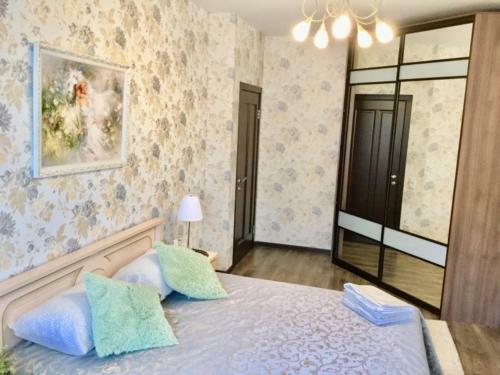 Villa 4 Bedroom Cottage At Sbornaya Str.
