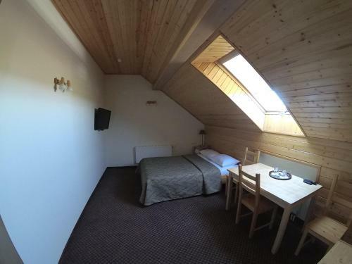 Tranzit Hotel