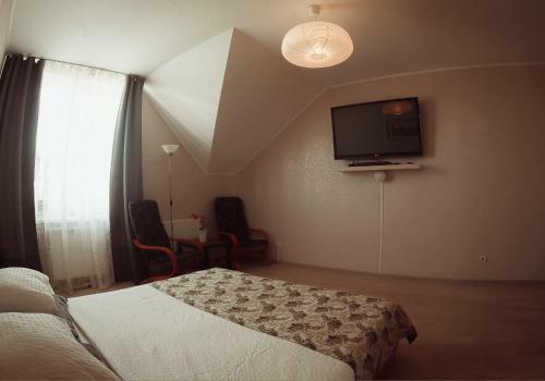 Cruise Hotel