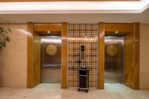 King Royal Hotel Yunfu