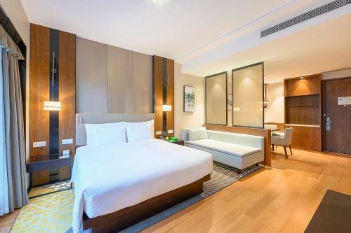 Holiday Inn Kunshan, An Ihg Hotel
