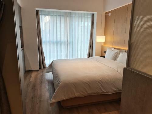 Zhengzhou Crossing Hotel