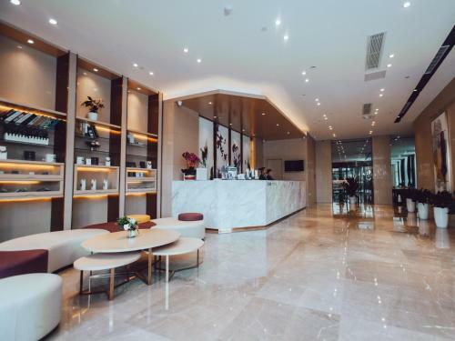 Lavande Hotel Suzhou High Speed Rail North Station