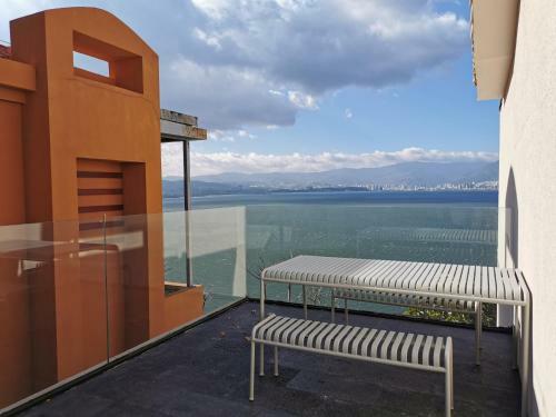 Hotel Mont XIX Full Lake View Luxury Villa