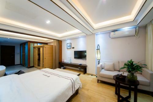 Hostal Haishu Boutique Holiday Lake View Inn