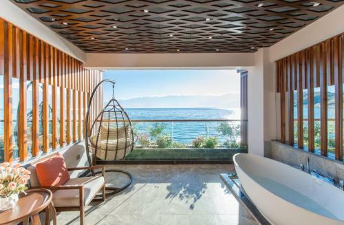 Hostal Haishu Boutique Holiday Lake View Inn
