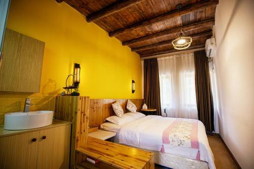 Hostal Yunshuiyao Guyao Guesthouse