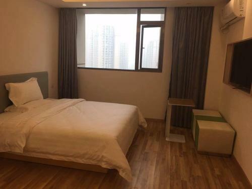 Hotel 7days Inn Ulanqab Jining Train Station Branch