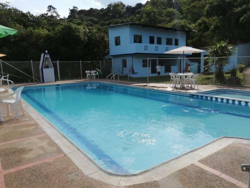 Finca Campestre Piscina Privada Anapoima