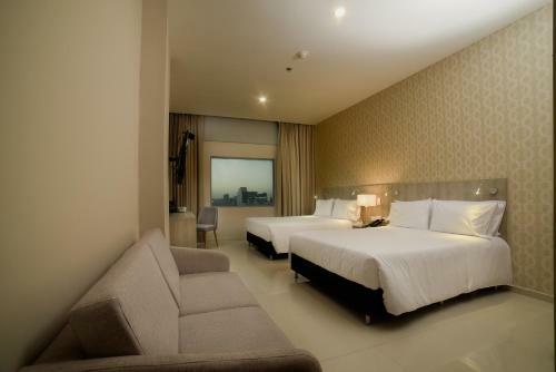 Hotel Dorado Plaza Alto Prado