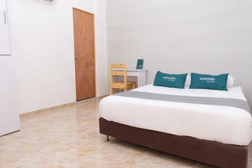 Hotel Ayenda The Mendoza Grand 1326