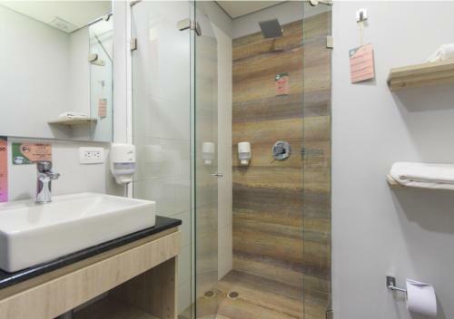 Aparthotel Gio Suites Bogot�