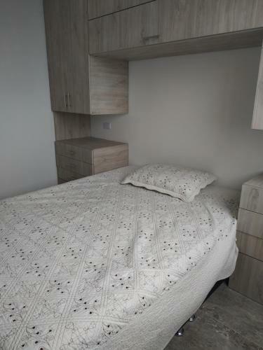 Apartamento Amoblado En Excelente Ubicacion