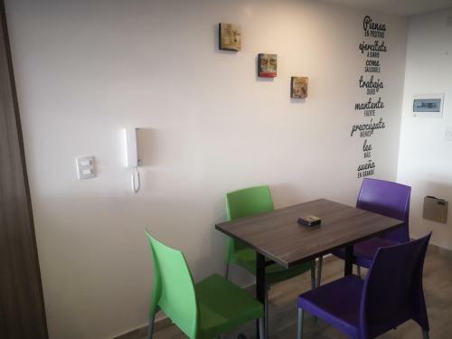 Excelente Apartaestudio En Sector Central de Bogot�.