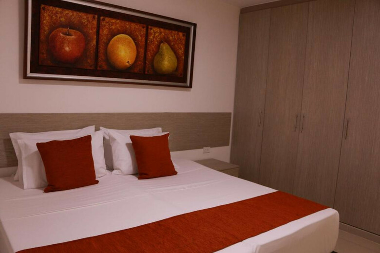 Hotel Aparta Suites La Flora