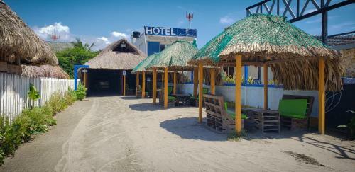 North Beach - Hotel Restaurante Bar
