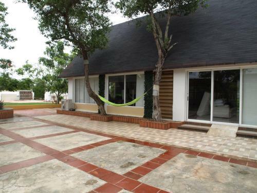 Hotel Cartagena Beach Bungalows