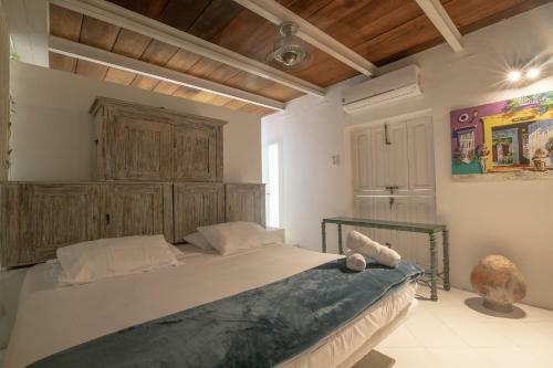 9 Bedroom Apartment With Jacuzzi In Old City