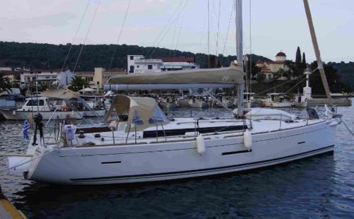 Sofisticado Velero 45'