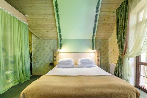 Lumier Hotel