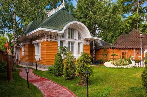 Imperial Village Hotel