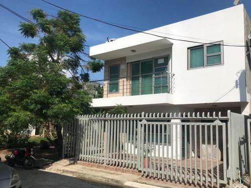 Aparta Estudio La Isla