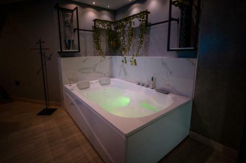 Hotel Vpv Suites