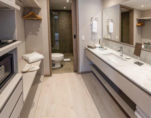 Hotel York Luxury Suites Medellin