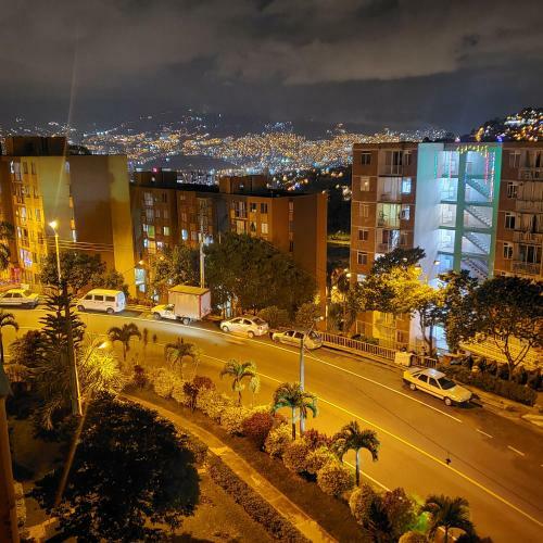 Apartamento Completo Amoblado