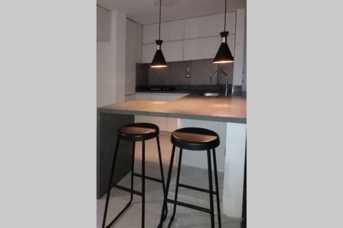 En El Poblado, Espectacular Apartamento Entero Nuevo