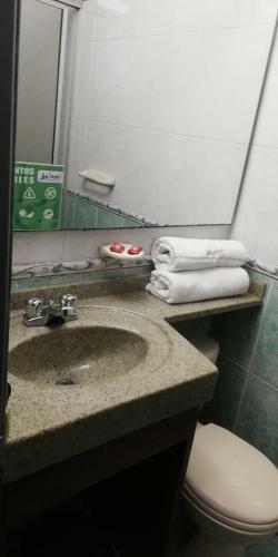 Hotel Miami, Melgar