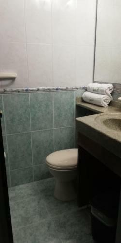 Hotel Miami, Melgar