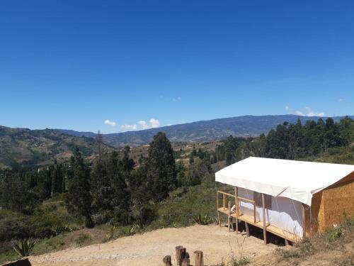Alojamiento El Potrerito - Glamping En Raquira