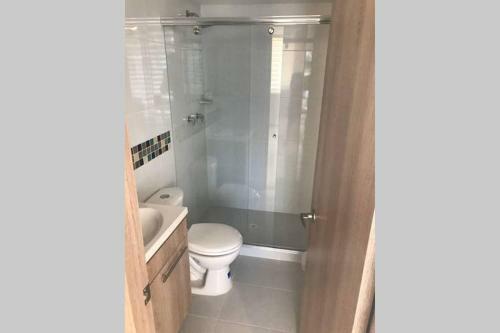 Apartamento C�modo Con Todo Lo Que Necesitas Con Aire Acondicionado !!
