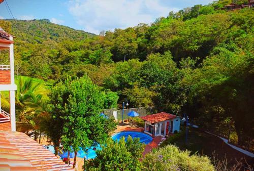 Hotel Campestre El Port�n de San Gil
