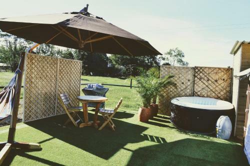 Utopia Glamping