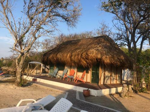Hotel Sunsets Del Rosario