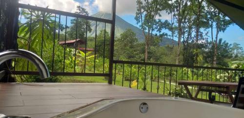 Hotel Tropical Suites