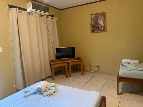 Hotel Cabinas Carolina