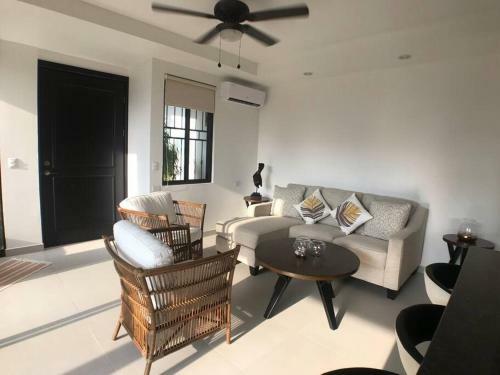 Villa Mi Casita, Ideal For Couples, Ocean View.