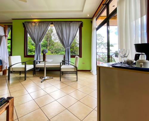 Hotel Retiro Del Lago Arenal Lodge