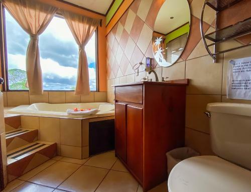 Hotel Retiro Del Lago Arenal Lodge